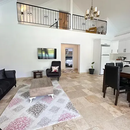 Villa Yazz