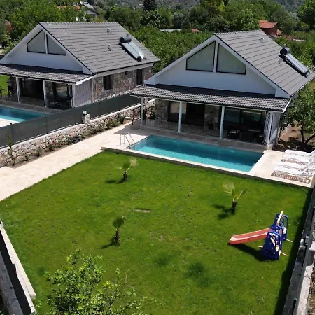 Villa Yazz *